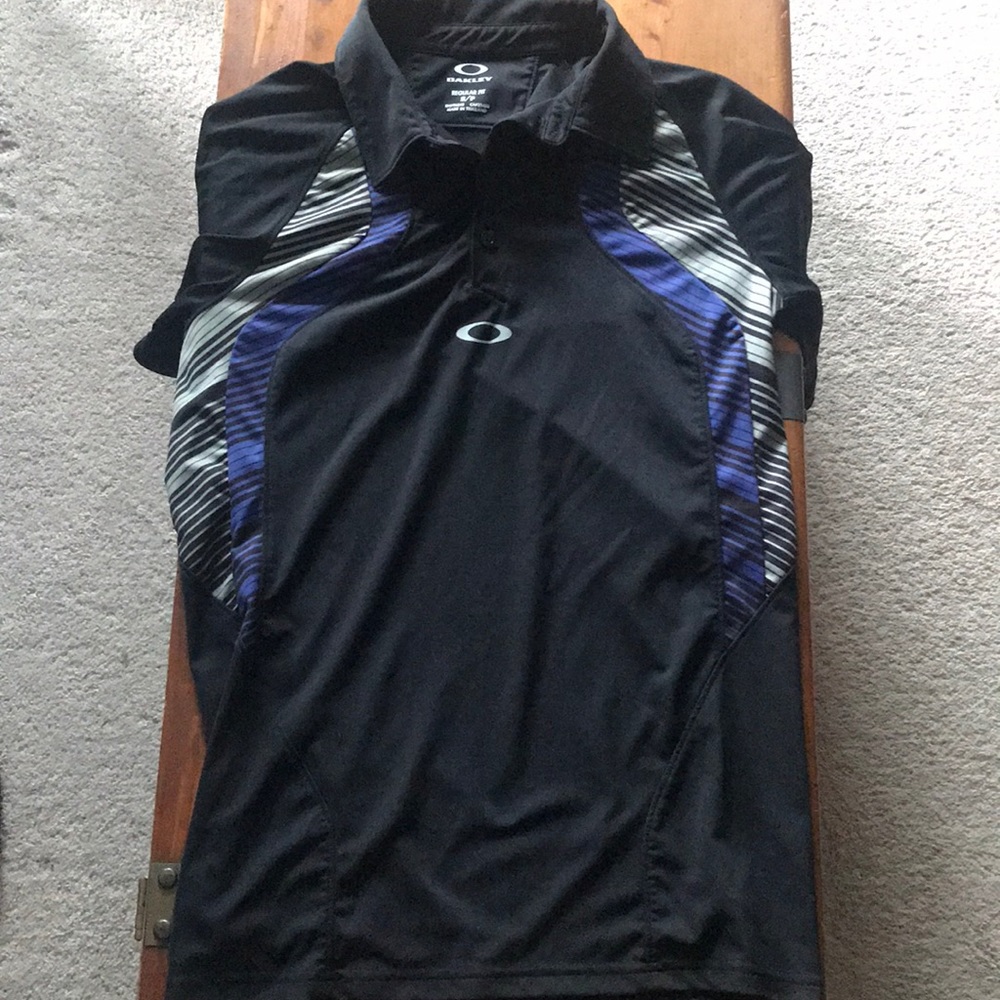 Oakley golf shirt